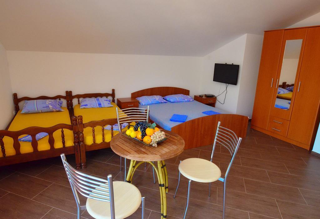 Apartments Scorpio Kotor Habitación foto