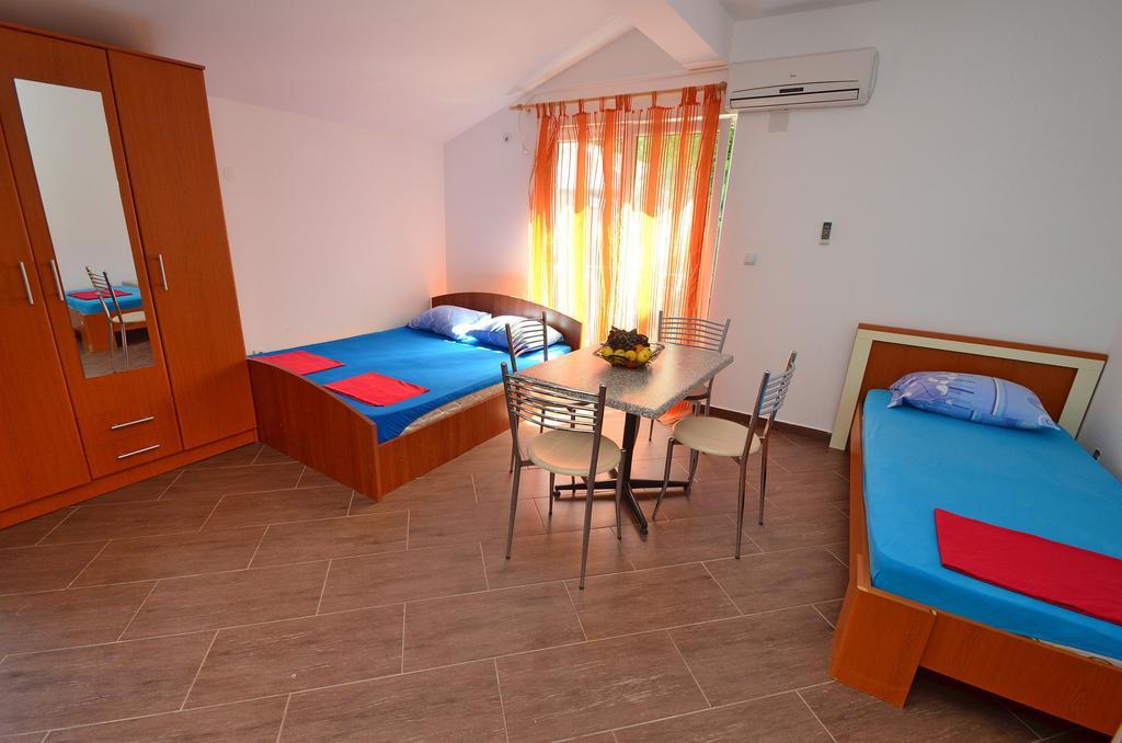 Apartments Scorpio Kotor Habitación foto