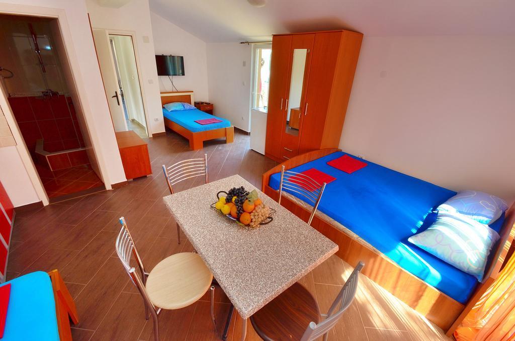 Apartments Scorpio Kotor Habitación foto