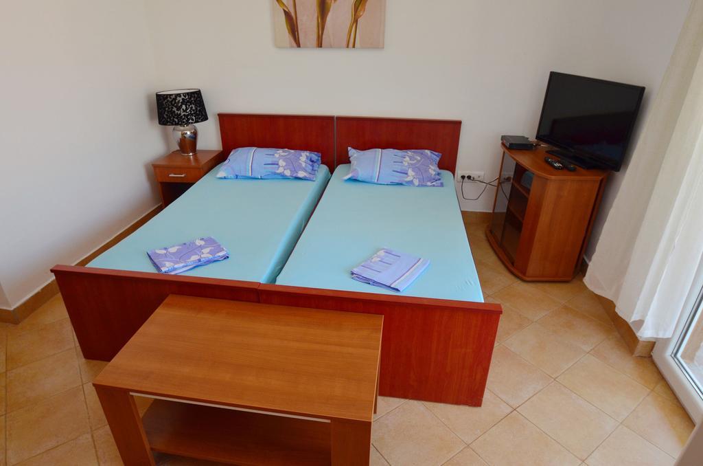 Apartments Scorpio Kotor Habitación foto