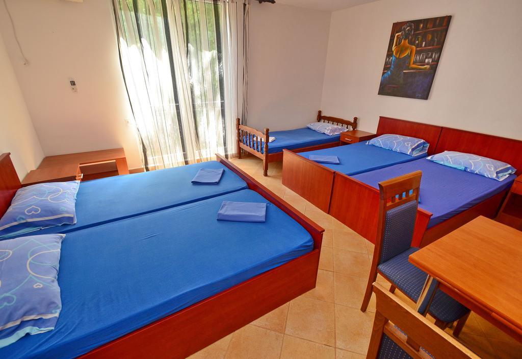 Apartments Scorpio Kotor Habitación foto